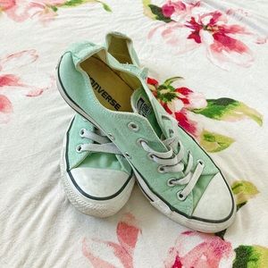 teal women’s low top converse
